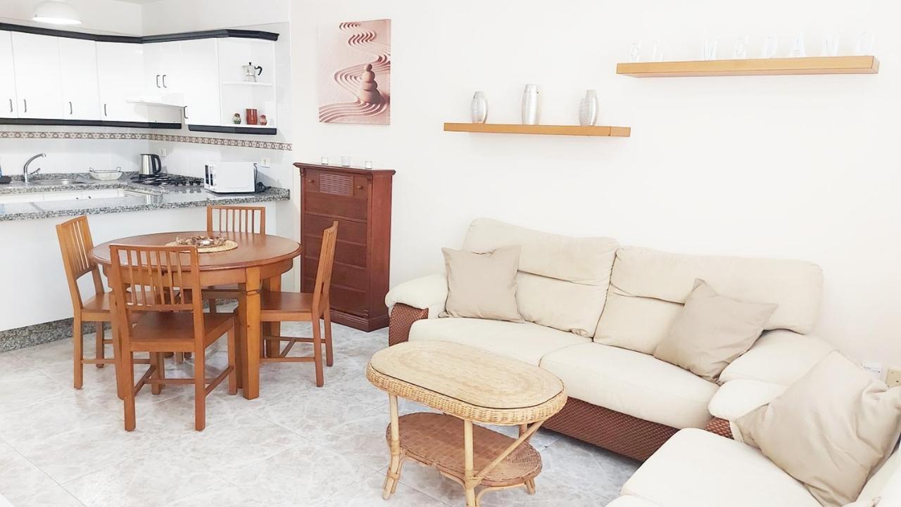 Centric 2 Bedrooms Apartment Near To The Beach - By Tenerifehints El Médano Exterior foto
